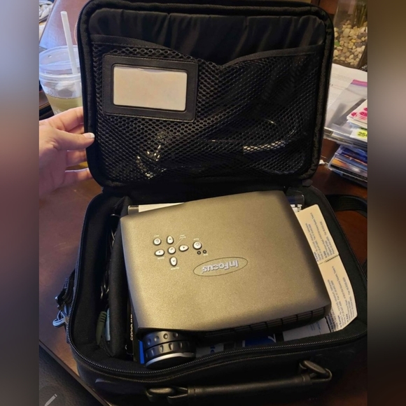 Infocus LP70 Video Projector - Picture 8 of 8